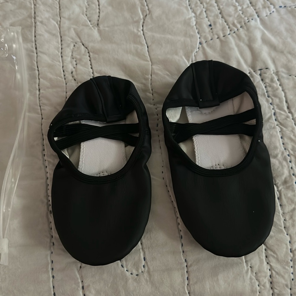 Ballet shoes black leather size 13.5 never used